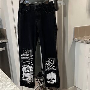 Hot Topic Black Graphic Straight Men Jeans 32”/32”